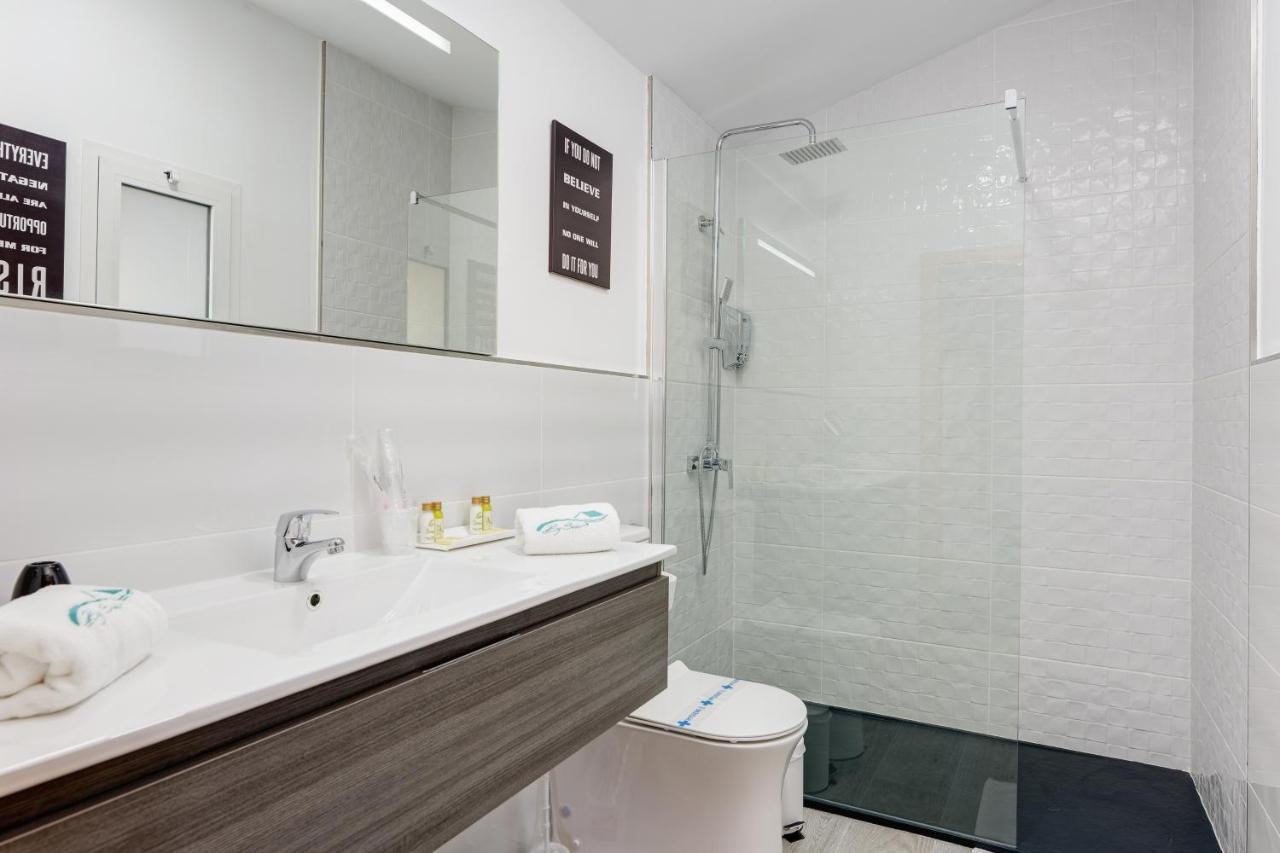 Villa Mamba By Seric,15' Walking To The Beach Torremolinos Buitenkant foto