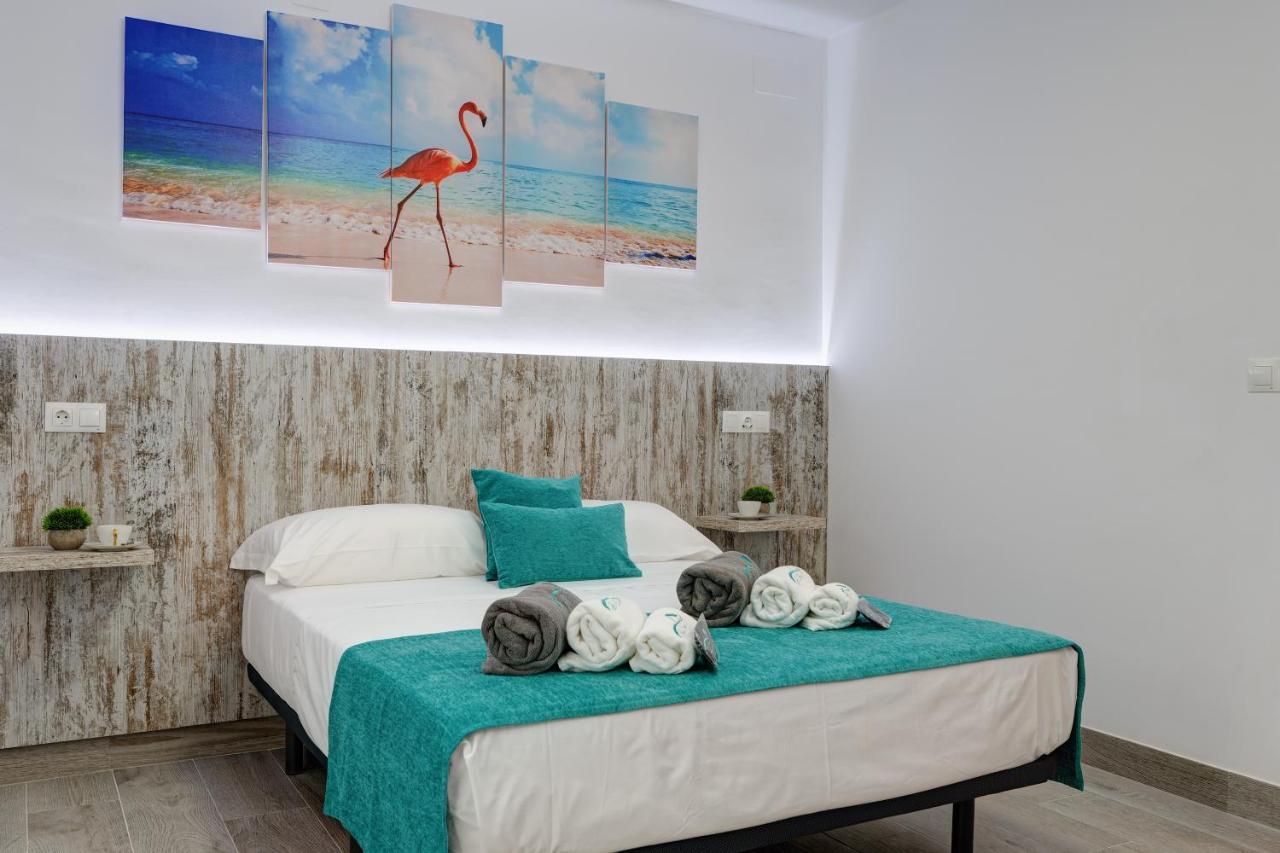 Villa Mamba By Seric,15' Walking To The Beach Torremolinos Buitenkant foto